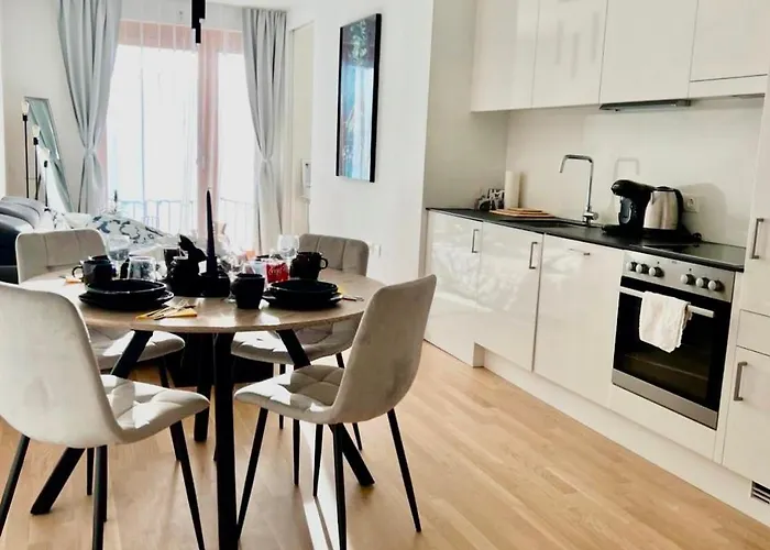 Belvedere White Apartment