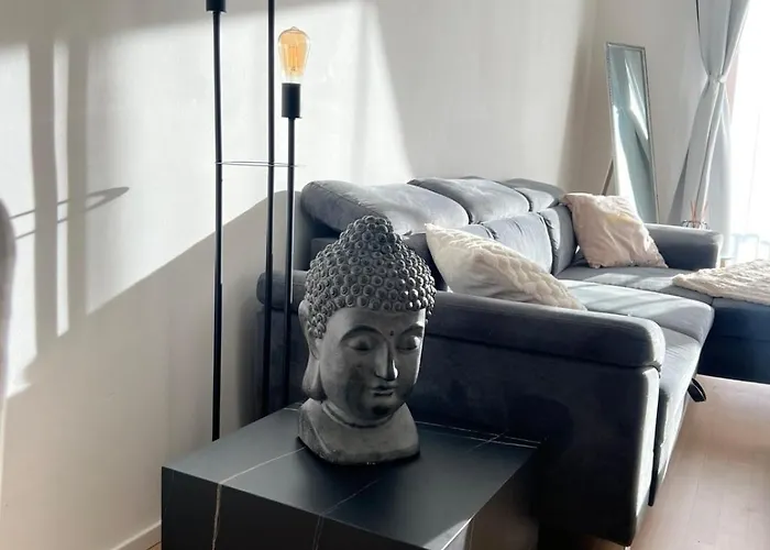 Belvedere White Apartment *